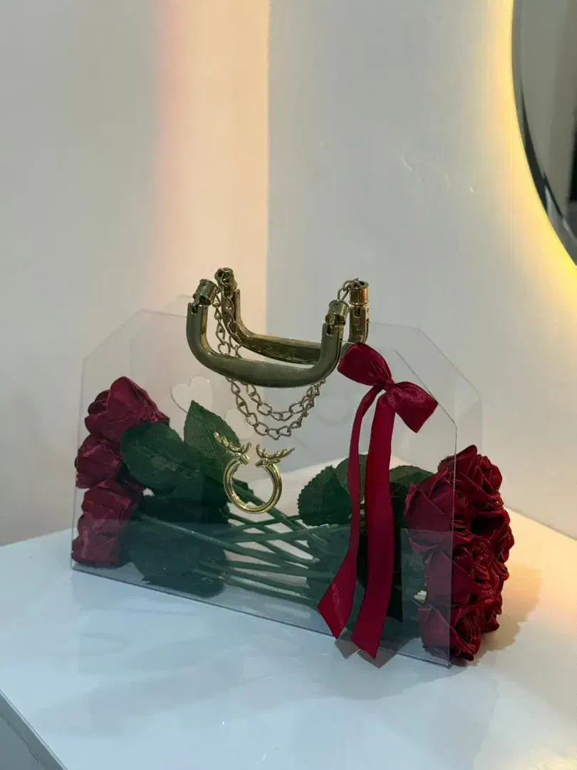 گلهای ربانی لارا|گل مصنوعی|بندر انزلی, گلشن|دیوار