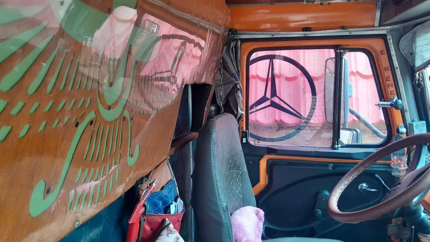 بنز تک باری|خودرو سنگین|تربت جام, میان جام|دیوار