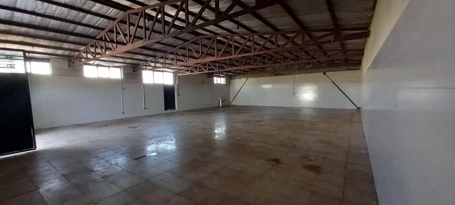 سوله۲۴۰متری آب،برق۳فاز،گاز|اجارهٔ دفتر صنعتی، کشاورزی، تجاری|کرمان, |دیوار