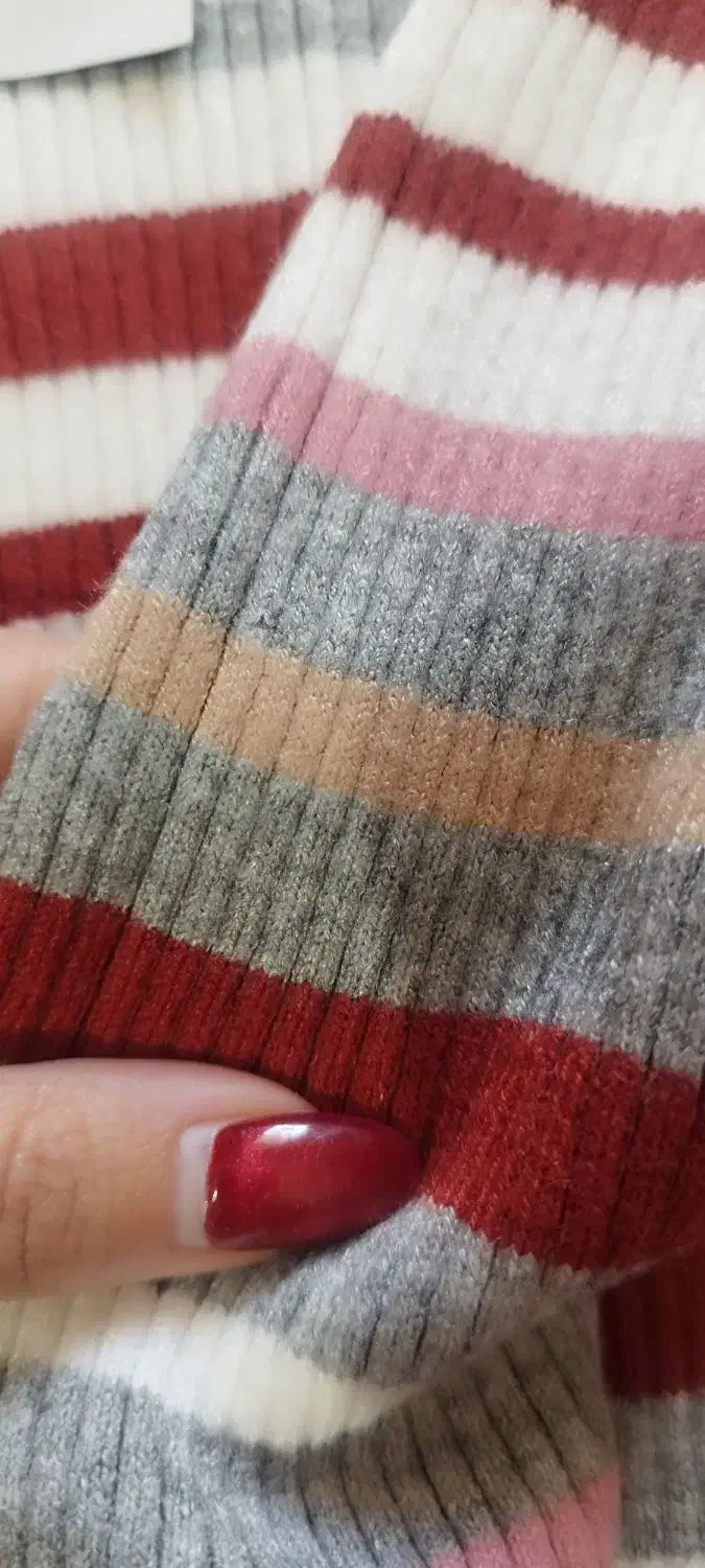 دوعدد بافت|لباس|محمدیه-قزوین, |دیوار