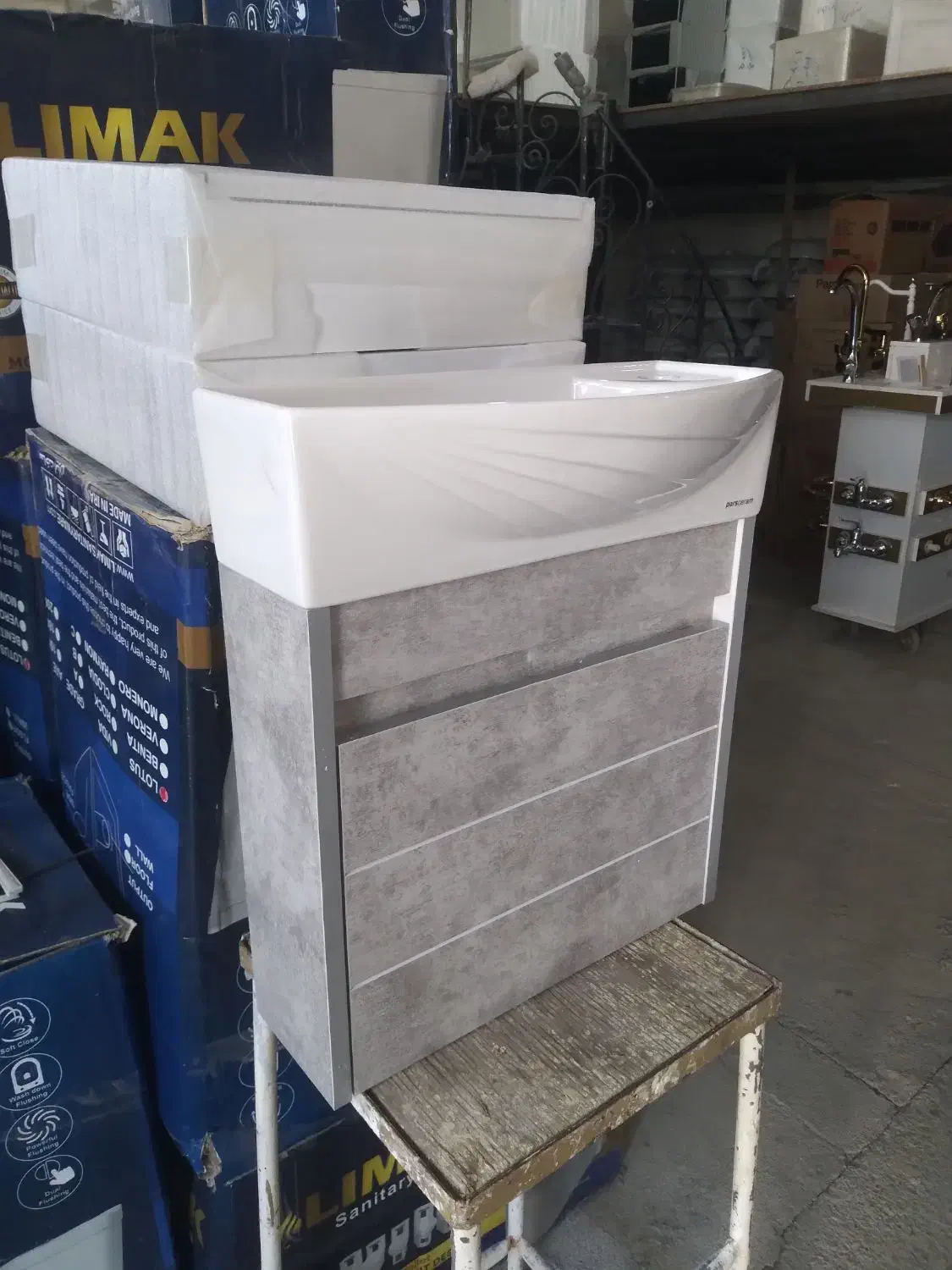 روشویی ۴۵در۲۰ بِلا پارس سرام|لوازم سرویس بهداشتی|تهران, شهرک شریفی|دیوار