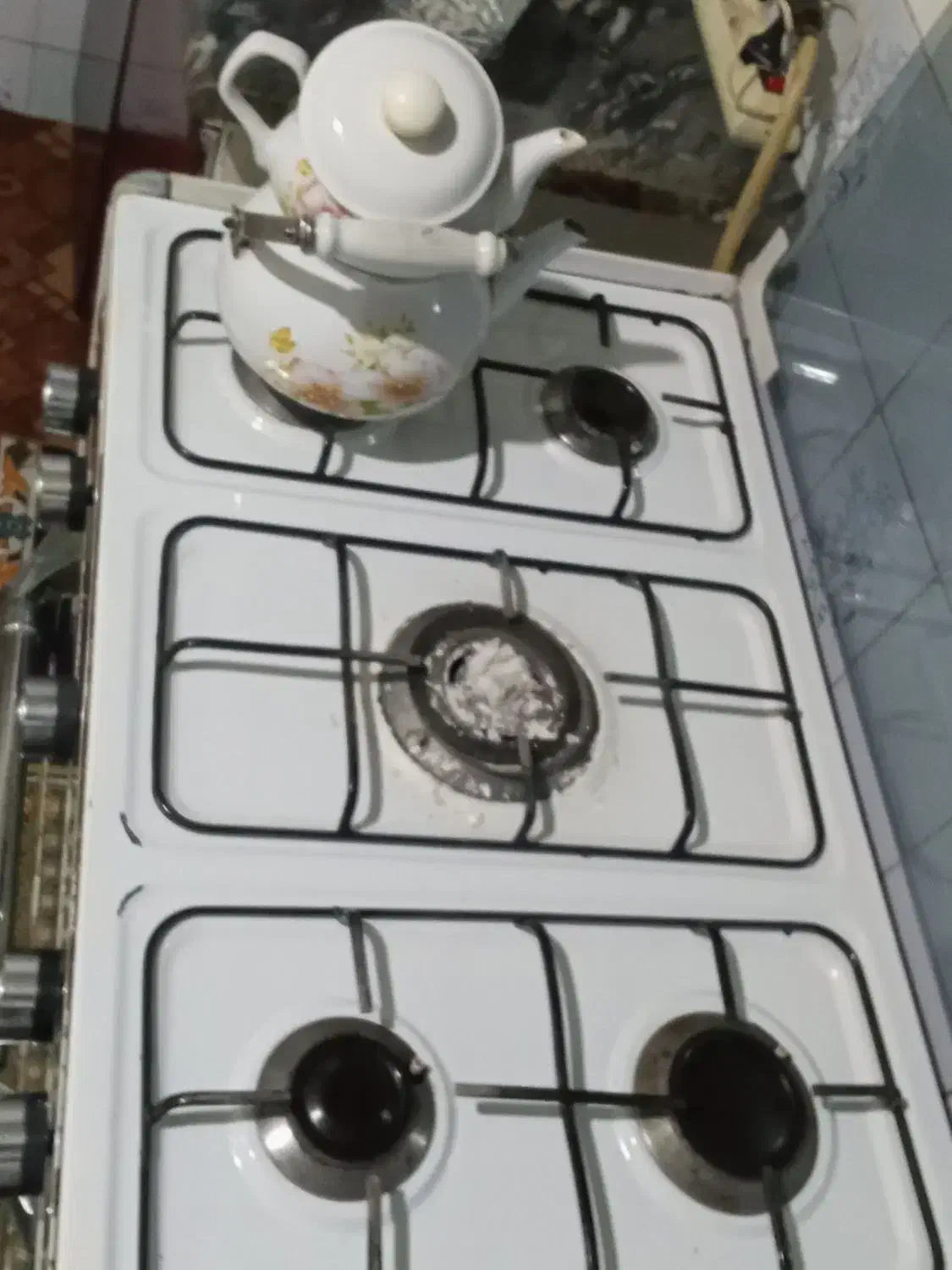 یک عدد یخچال یه گاز|یخچال و فریزر|گوراب زرمیخ, |دیوار