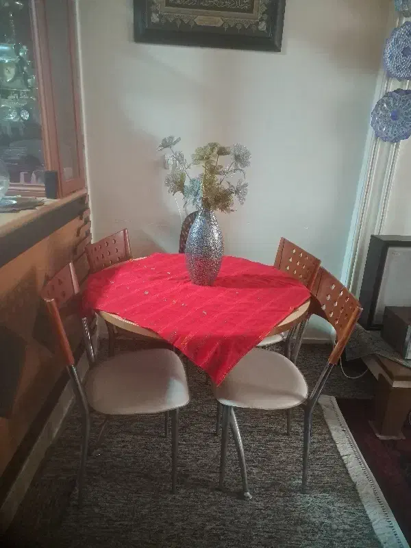 میز|میز و صندلی غذاخوری|بوشهر, |دیوار