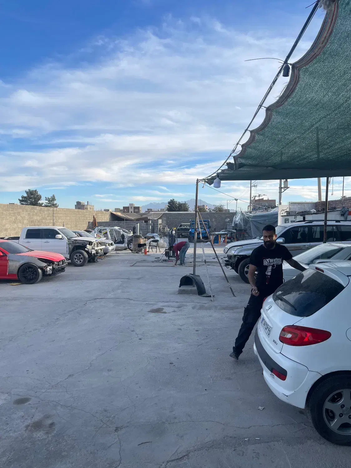 نیرو برای صافکاری و کارواش|استخدام صنعتی، فنی، مهندسی|کرمان, |دیوار