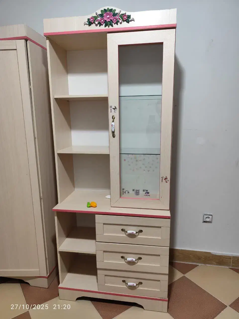 سرویس خواب|تخت و سرویس خواب|شاهرود, |دیوار