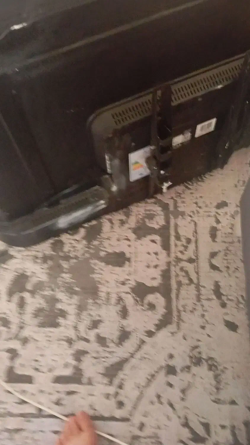 تلوزیوین جی پلاس|تلویزیون و پروژکتور|شهریار, کهنز|دیوار