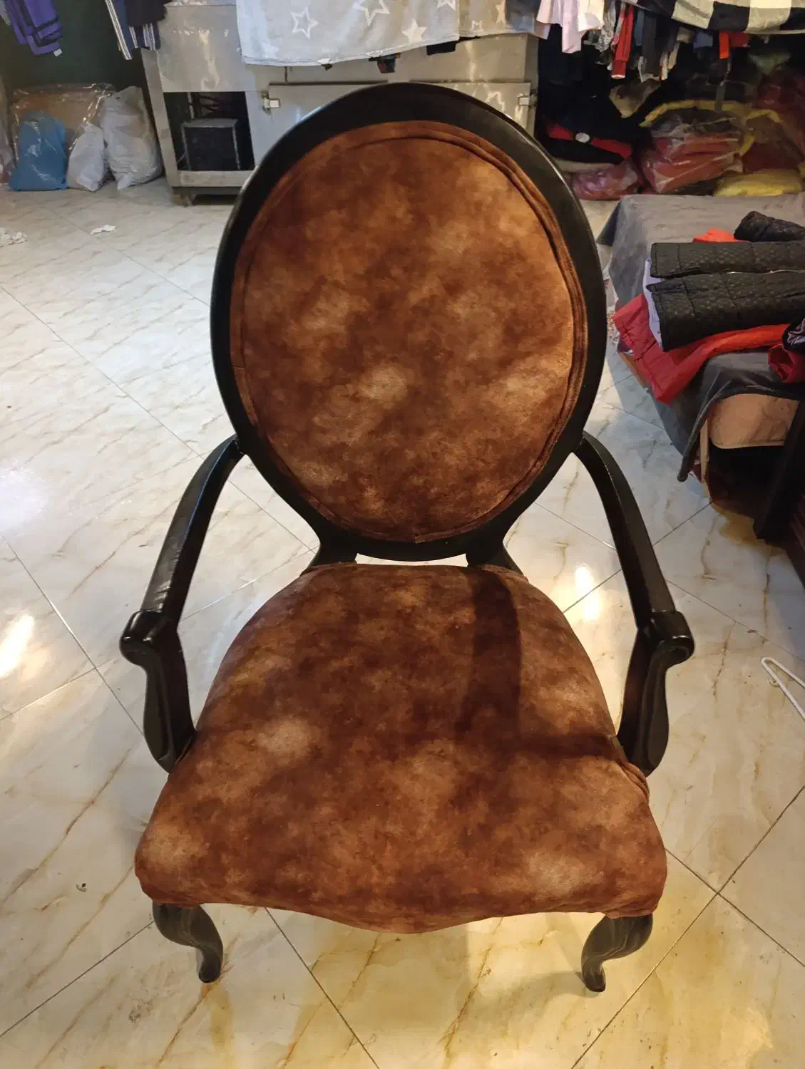 مبل چستر8نفر،مبل راحتی7،مبل سلطنتی ۸،میز تلویزیون|مبلمان خانگی و میز عسلی|کرج, دهقان ویلا|دیوار