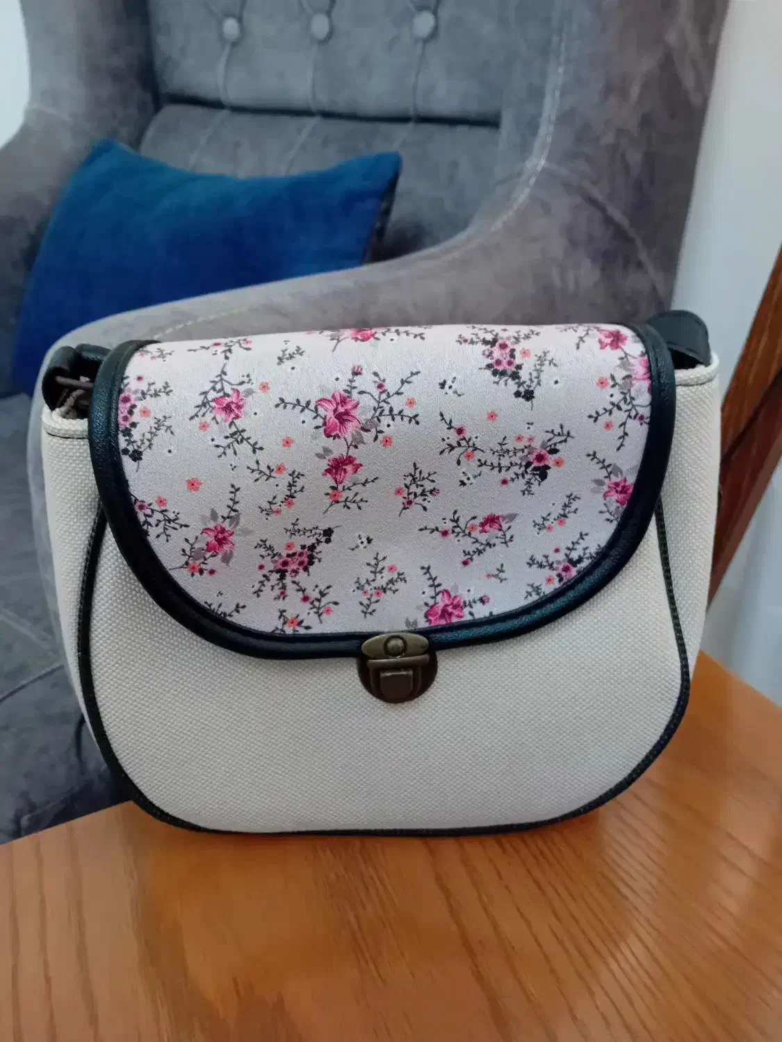 کیف زنانه دست دوز|کیف، کفش، کمربند|رشت, جهاد|دیوار