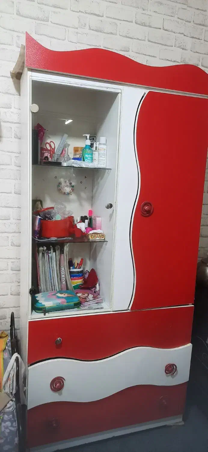 کمد بچه|اسباب و اثاث بچه|رشت, کوی بیانی|دیوار