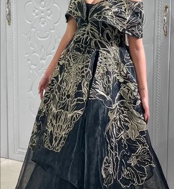 لباس مجلسی|لباس|ورامین, ورامین|دیوار