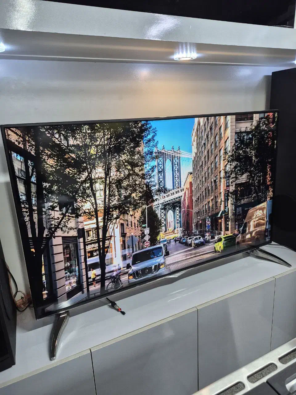 فروش ال ای دی نو و کارکرده و خریدار|تلویزیون و پروژکتور|مشهد, توس (بلوار توس)|دیوار