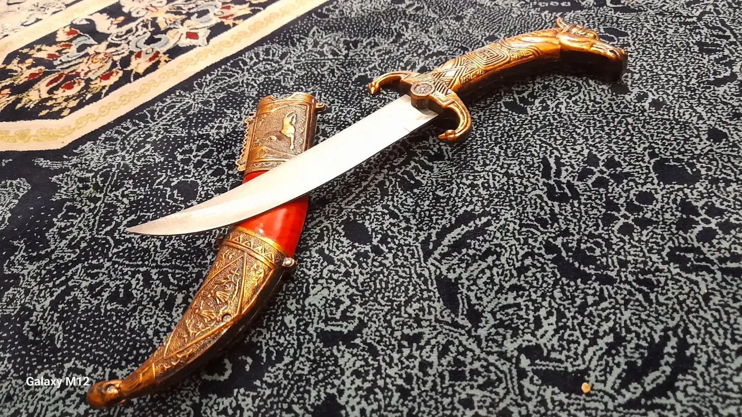 شمشیر تزئینی|کلکسیون اشیاء عتیقه|قم, یزدان‌شهر|دیوار