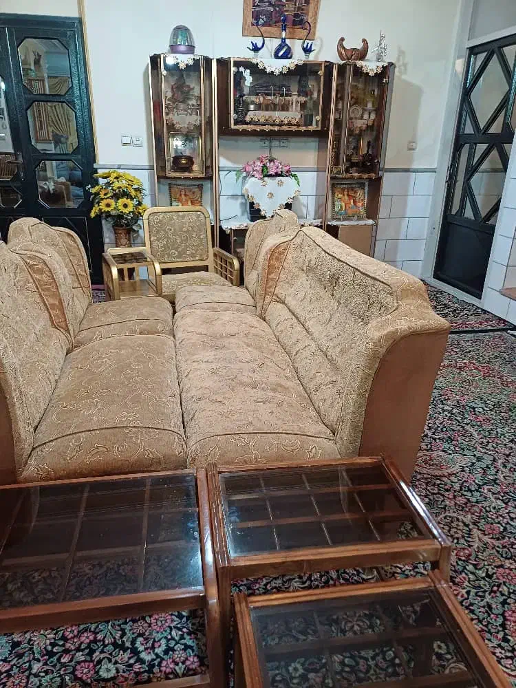 مبل و میز تلفن و دکوری سه تیکه|مبلمان خانگی و میز عسلی|کرمان, |دیوار