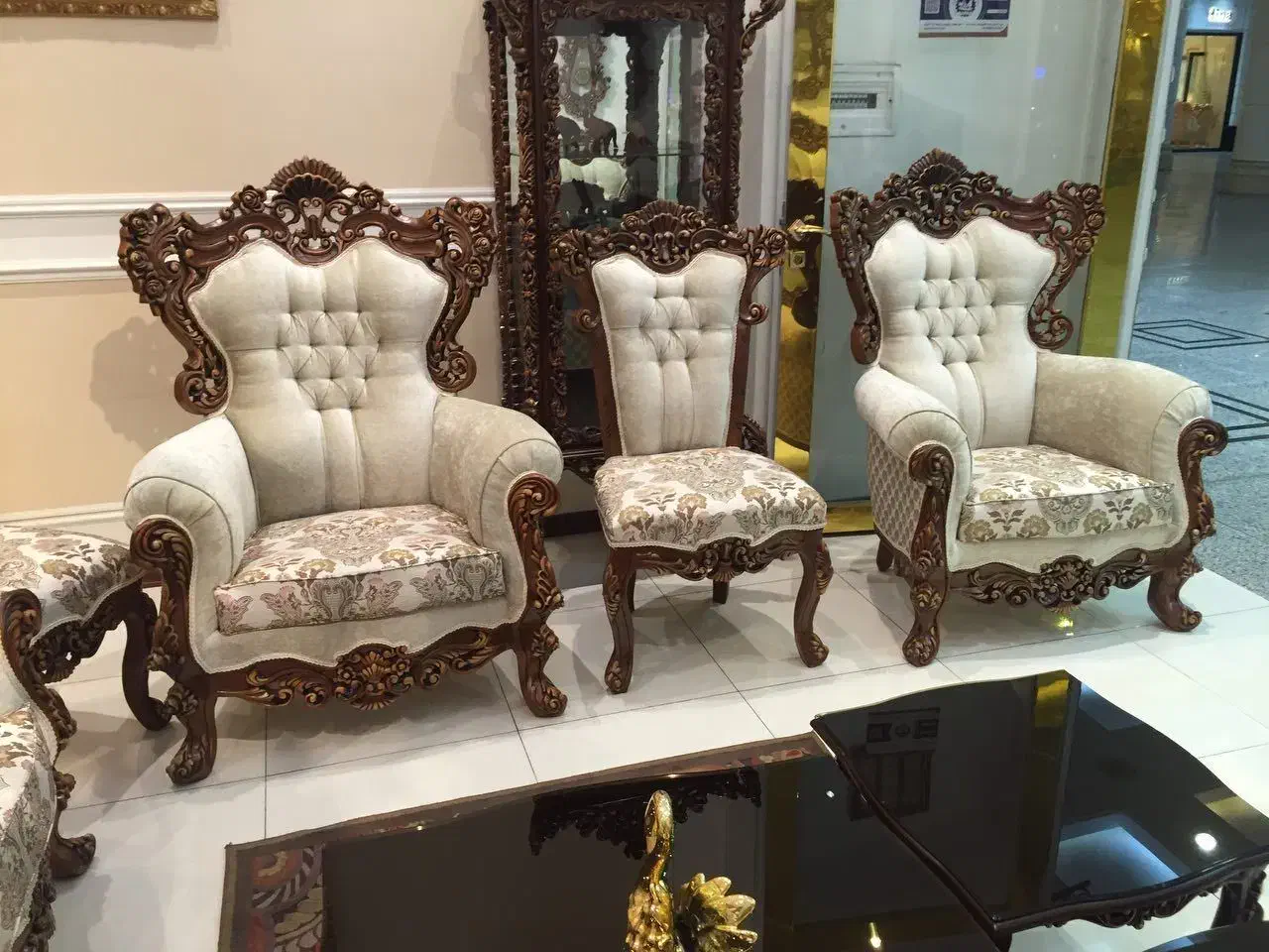 مبلمان خام|مبلمان خانگی و میز عسلی|تویسرکان, |دیوار