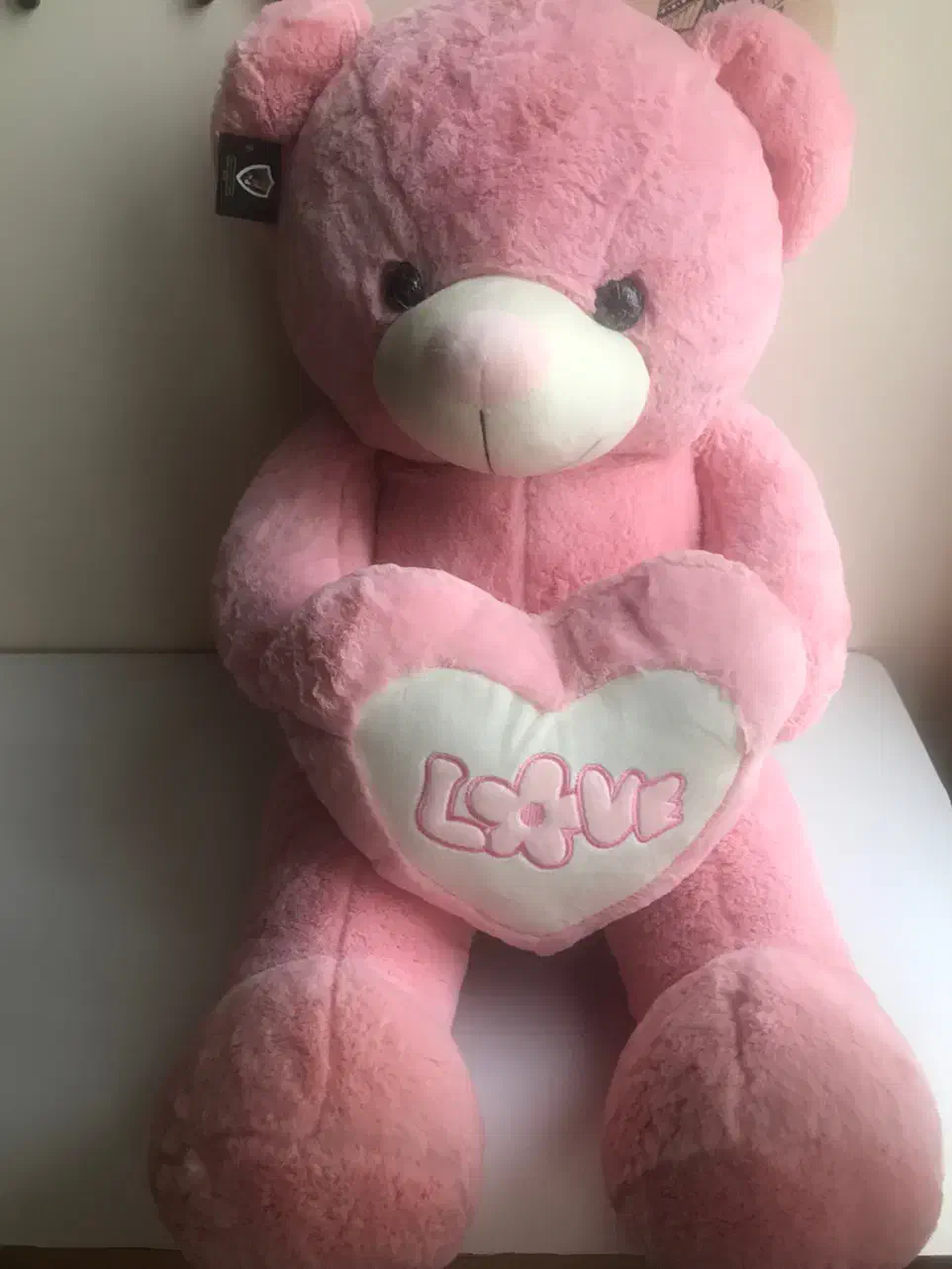 عروسک|اسباب‌بازی بچه|میانه, |دیوار