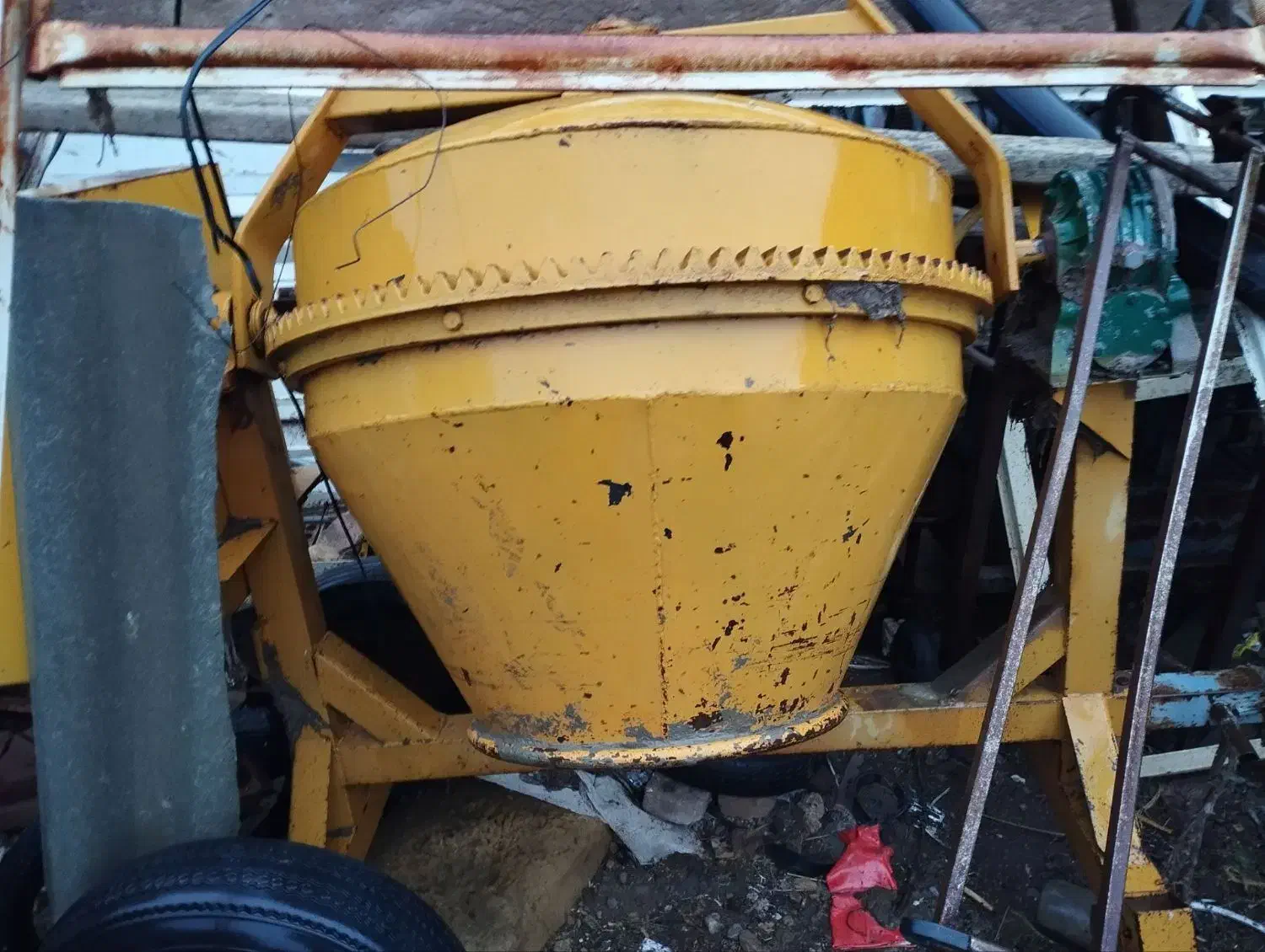 میکسر در حد نو|ابزارآلات|قائن, |دیوار