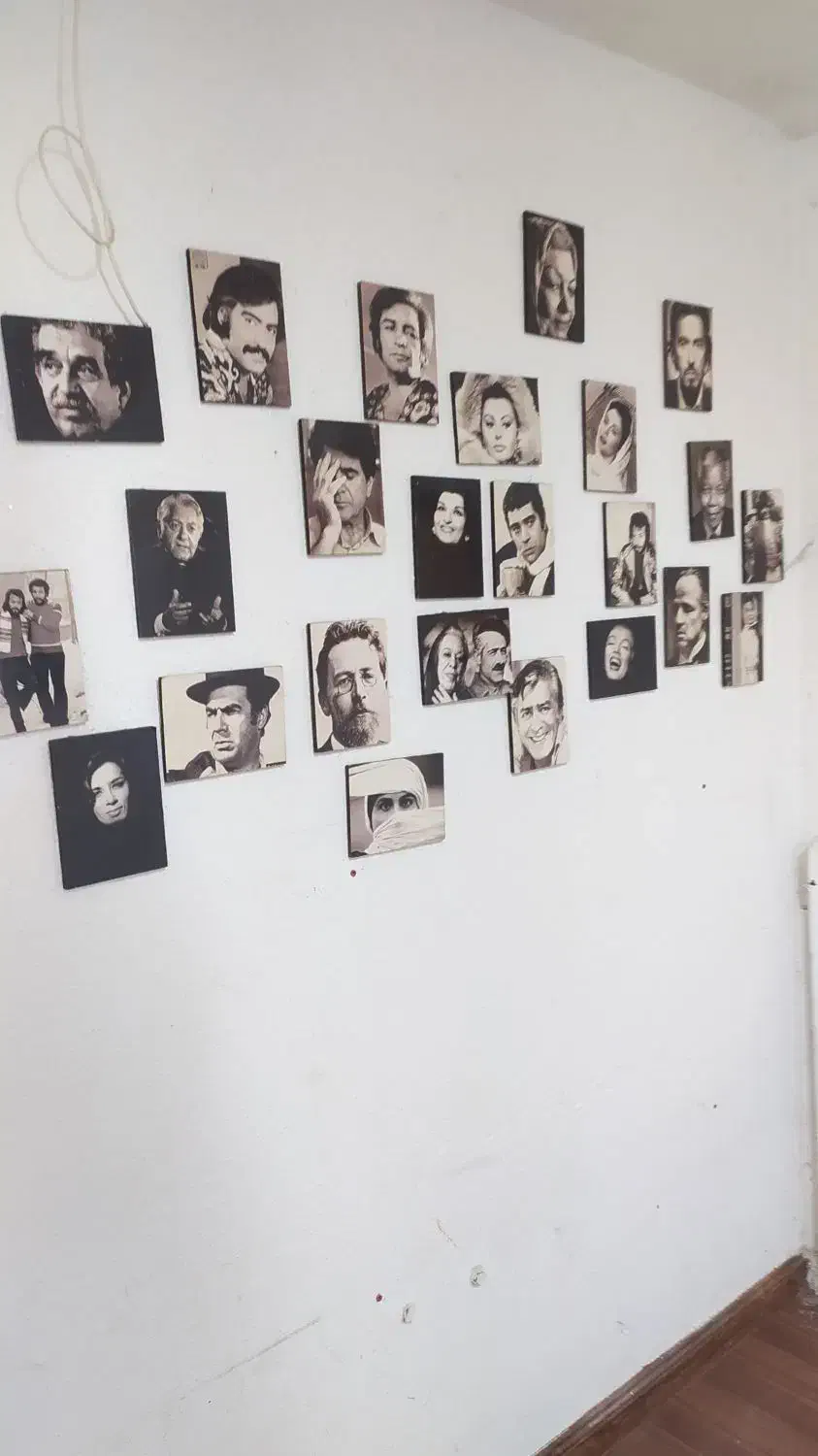 تعدادی تابلو|تابلو، نقاشی، عکس|لاهیجان, یوسف آباد|دیوار