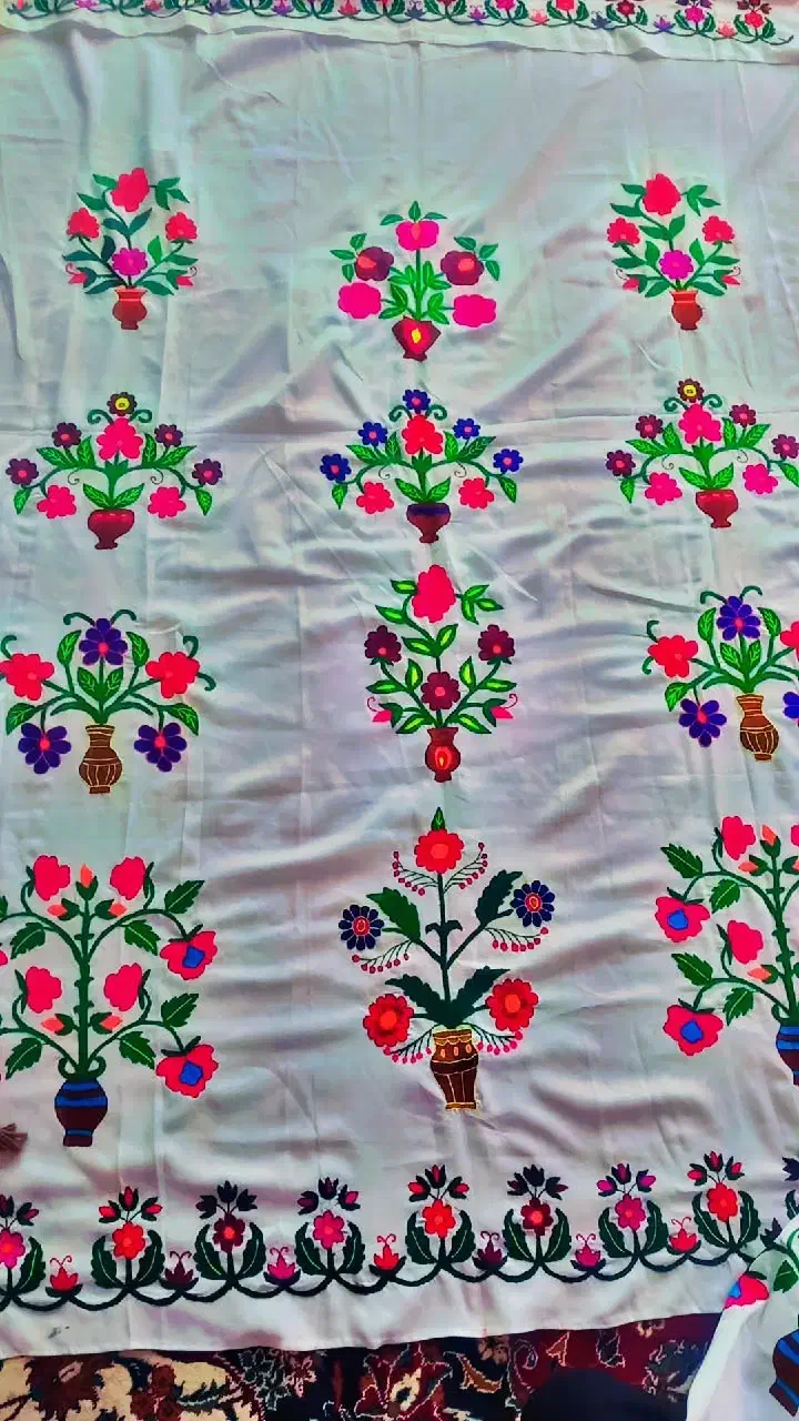 سلام یک عدد رو ی رختخوابی تمیز نو|رختخواب، بالش، پتو|شاندیز, |دیوار