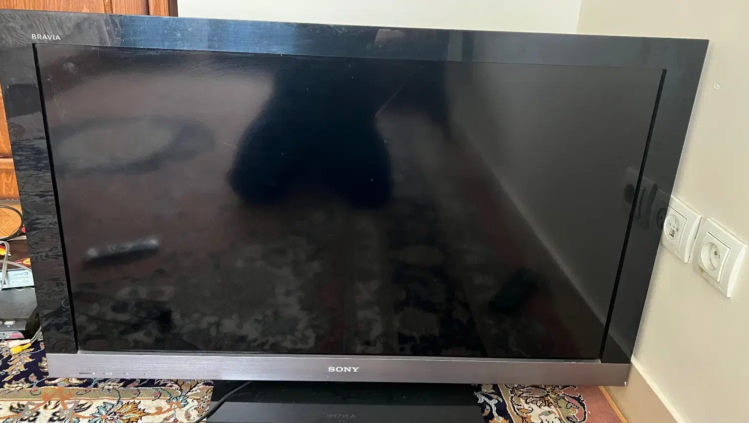 تلویزیون|تلویزیون و پروژکتور|تهران, نیروی دریایی|دیوار