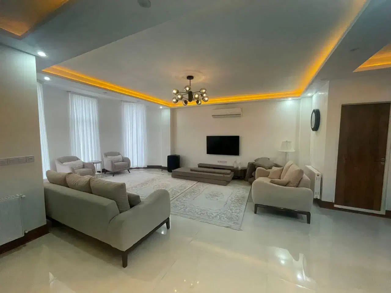 اجاره آپارتمان های مبله با قیمت های مناسب|اجارهٔ کوتاه‌مدت آپارتمان و سوئیت|تهران, جنت‌آباد جنوبی|دیوار
