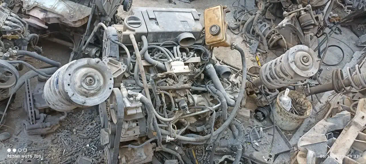 سپاهان استوک پژو|قطعات یدکی و لوازم جانبی|خمینی‌شهر, |دیوار