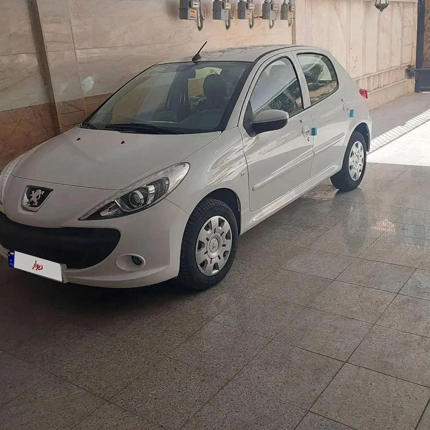 207دندهtU5 1404 دارای esp|خودرو سواری و وانت|تهران, ابوذر|دیوار