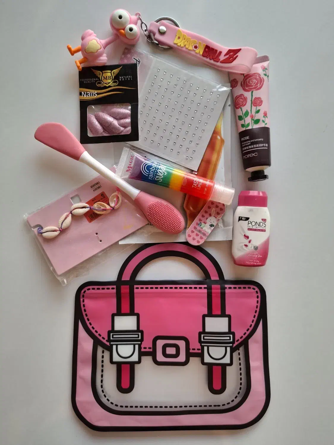 پک هدیه ۲۹۹ تومنی روز زن|آرایشی، بهداشتی، درمانی|بجنورد, |دیوار