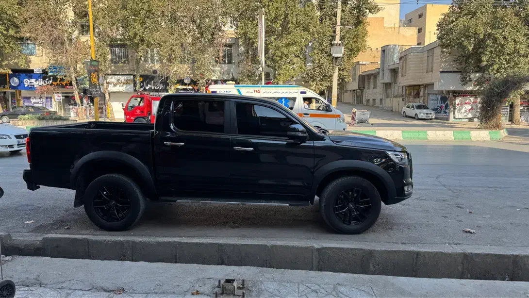 تی ۸ کی ام سی مشکی ۱۴۰۱|خودرو سواری و وانت|خرمآباد, |دیوار