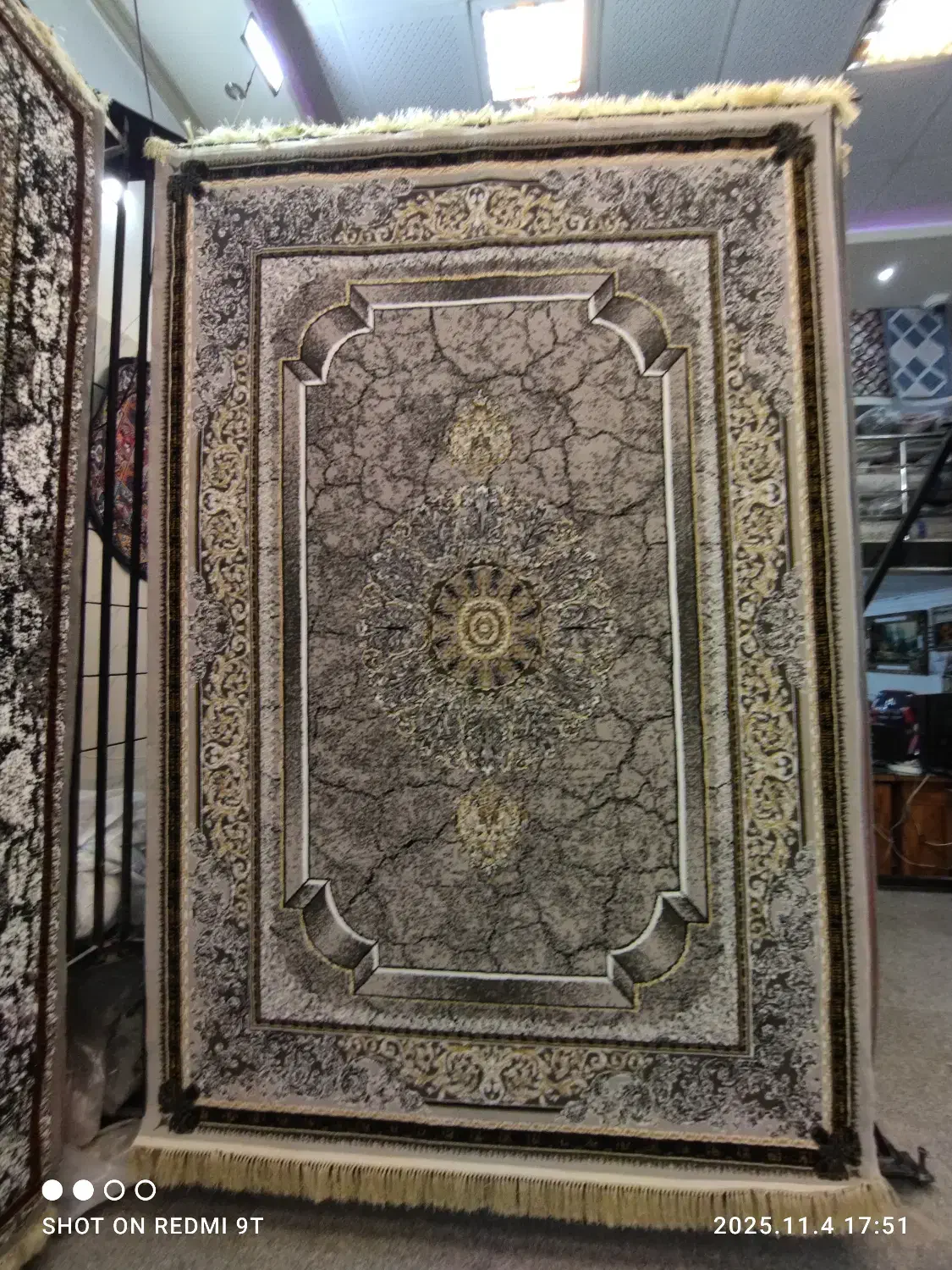 فرش نائین|فرش|خوی, |دیوار