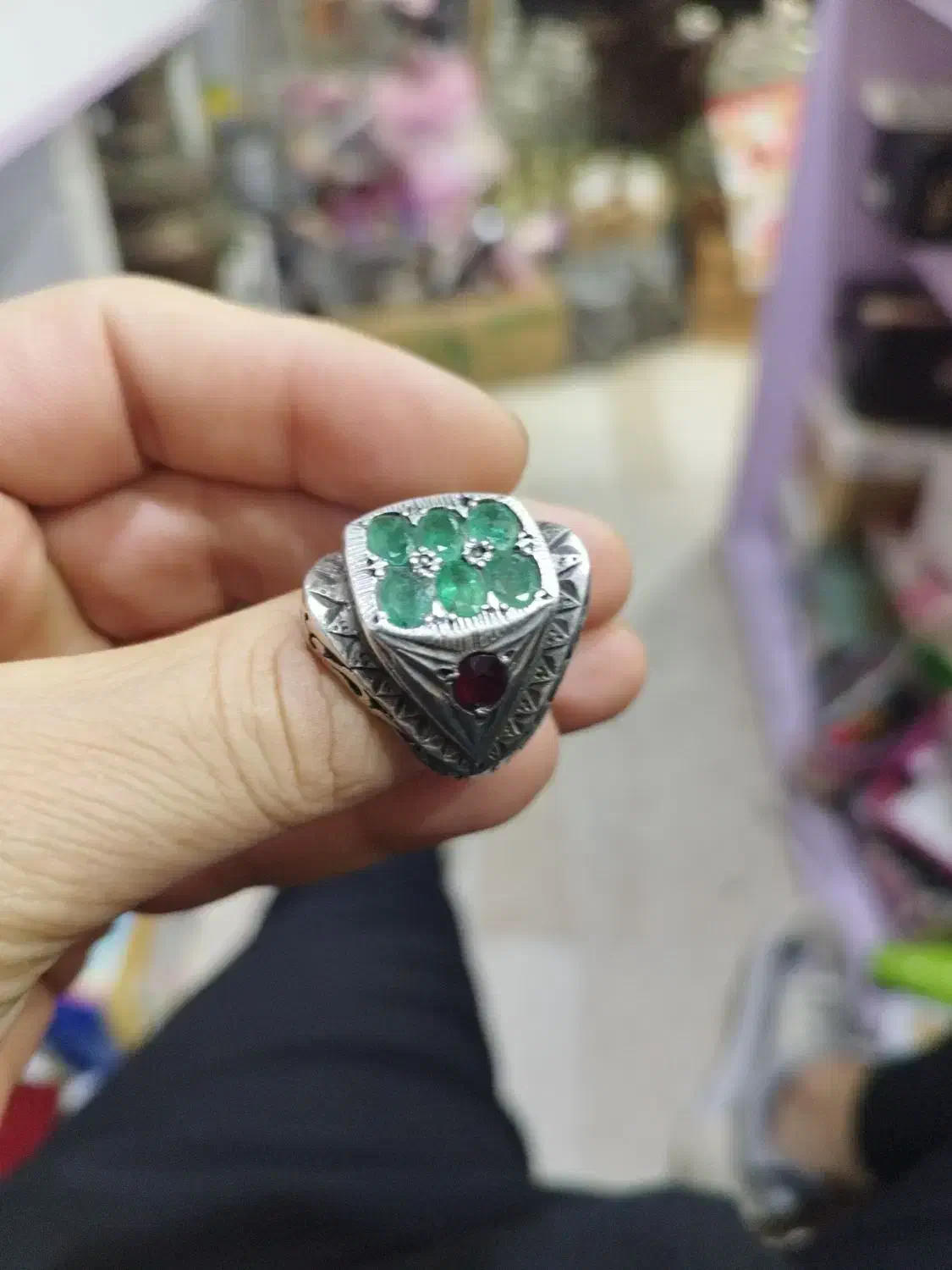 زمردکلمبیارکاب شخصی ساز کنار رکاب یاقوت معدن|جواهرات|ورامین, ورامین|دیوار