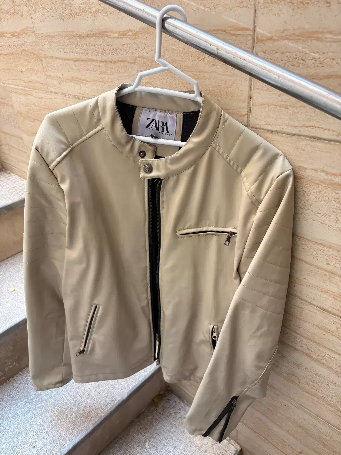 کت چرم برند زارا|لباس|زنجان, |دیوار