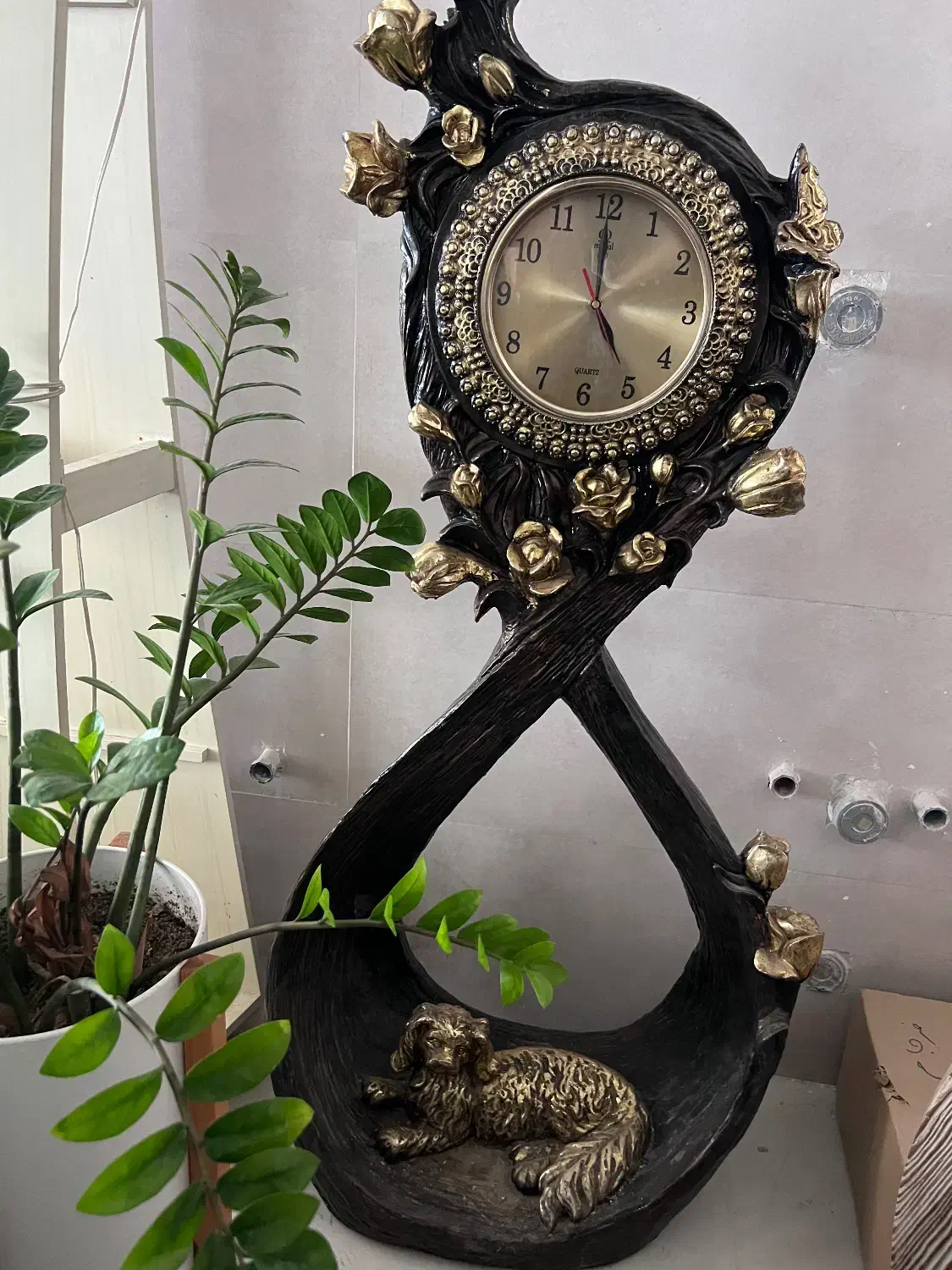 ساعتی بسیار زیبا به قیمت فوق العاده|ساعت دیواری و تزئینی|شیراز, صنایع الکترونیک|دیوار