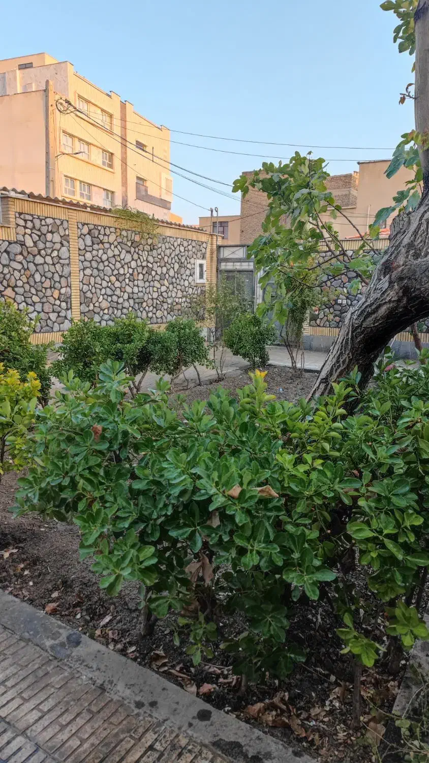 اجاره خانه ویلایی ۳۰۰ متر زمین ۱۶۰ متر بنا|اجارهٔ خانه و ویلا|گلپایگان, |دیوار