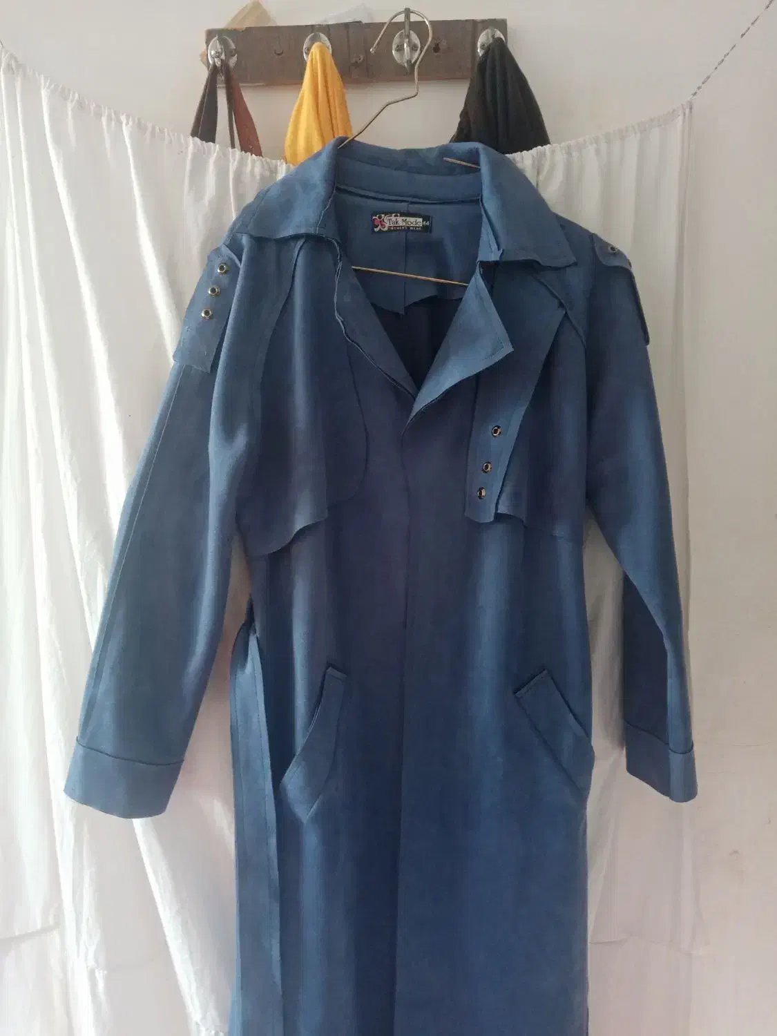 مانتومخمل|لباس|زبرخان, |دیوار