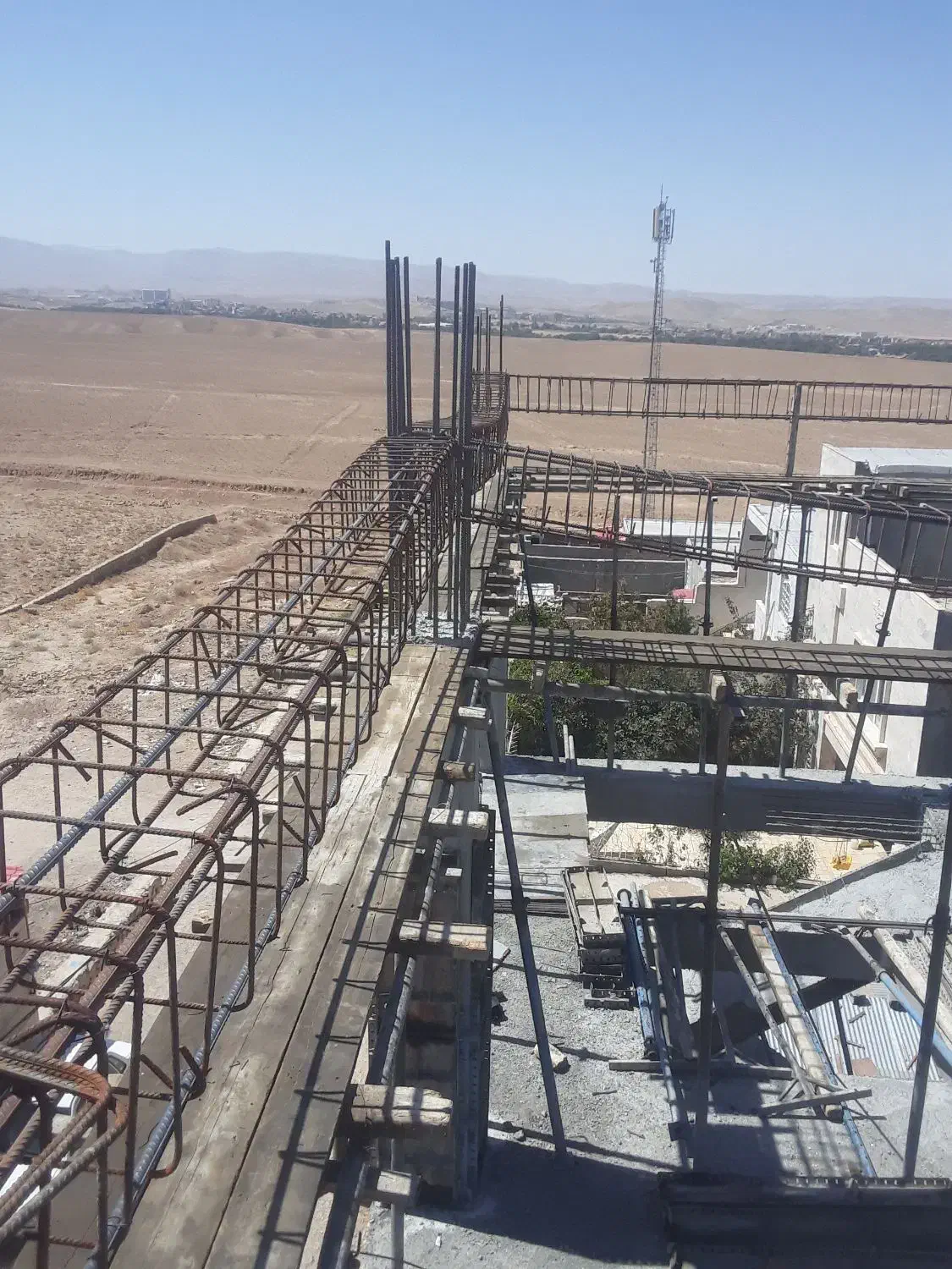 ارموتوربندی وفنداسیون سقف و ستون پذیرفته می‌شود|خدمات پیشه و مهارت|بجنورد, |دیوار