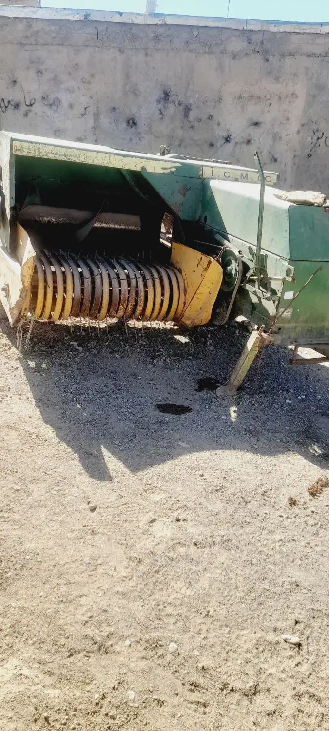 یک عدستگاه پرس|ماشینآلات صنعتی|چنگ الماسی, |دیوار