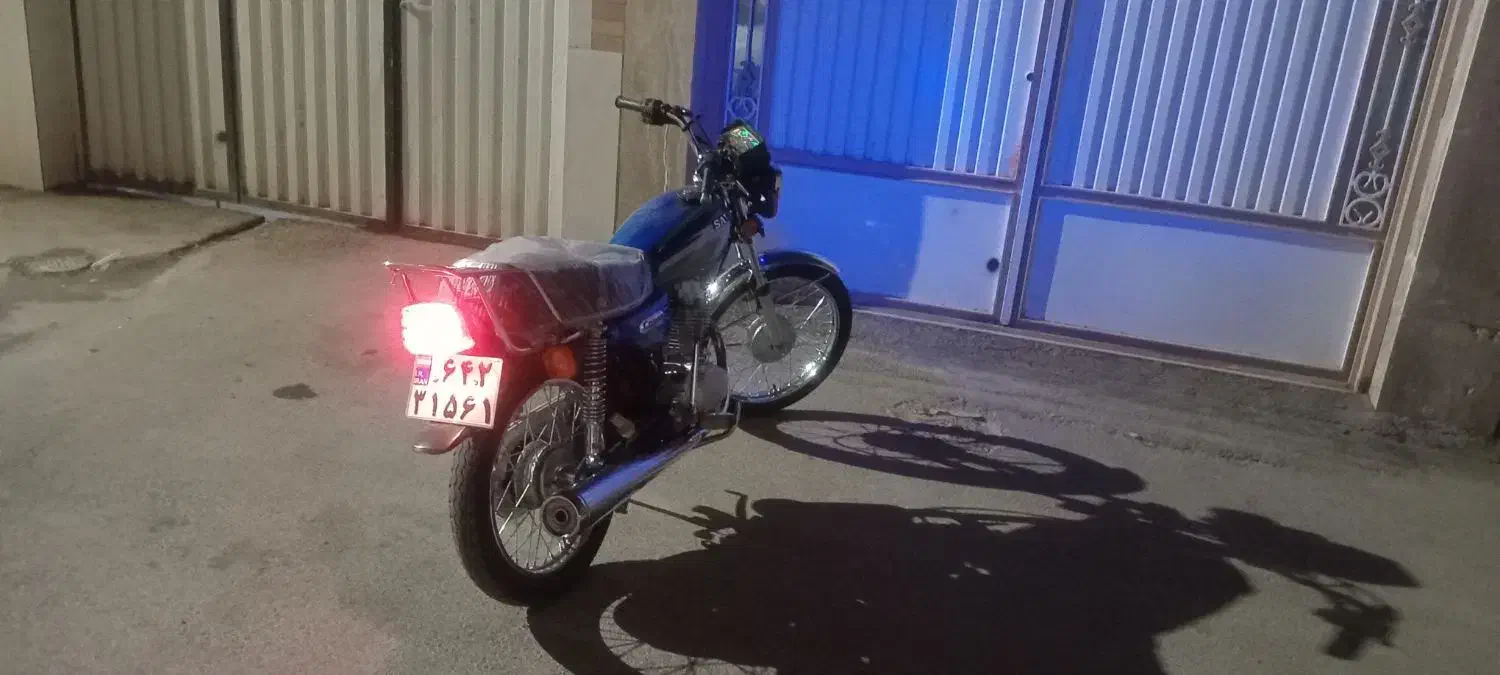 ساوین|موتورسیکلت|اردکان, |دیوار