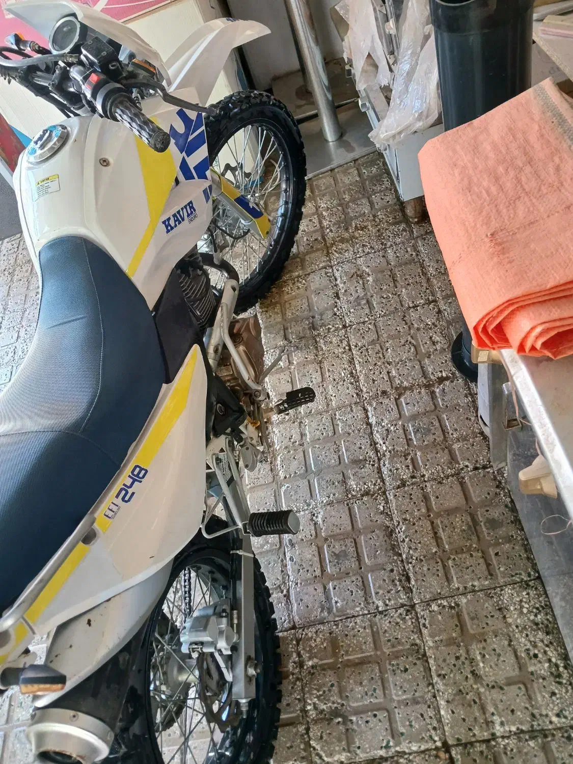 تریل کویر ۲۵۰ خیلی تمیز|موتورسیکلت|اردکان, |دیوار