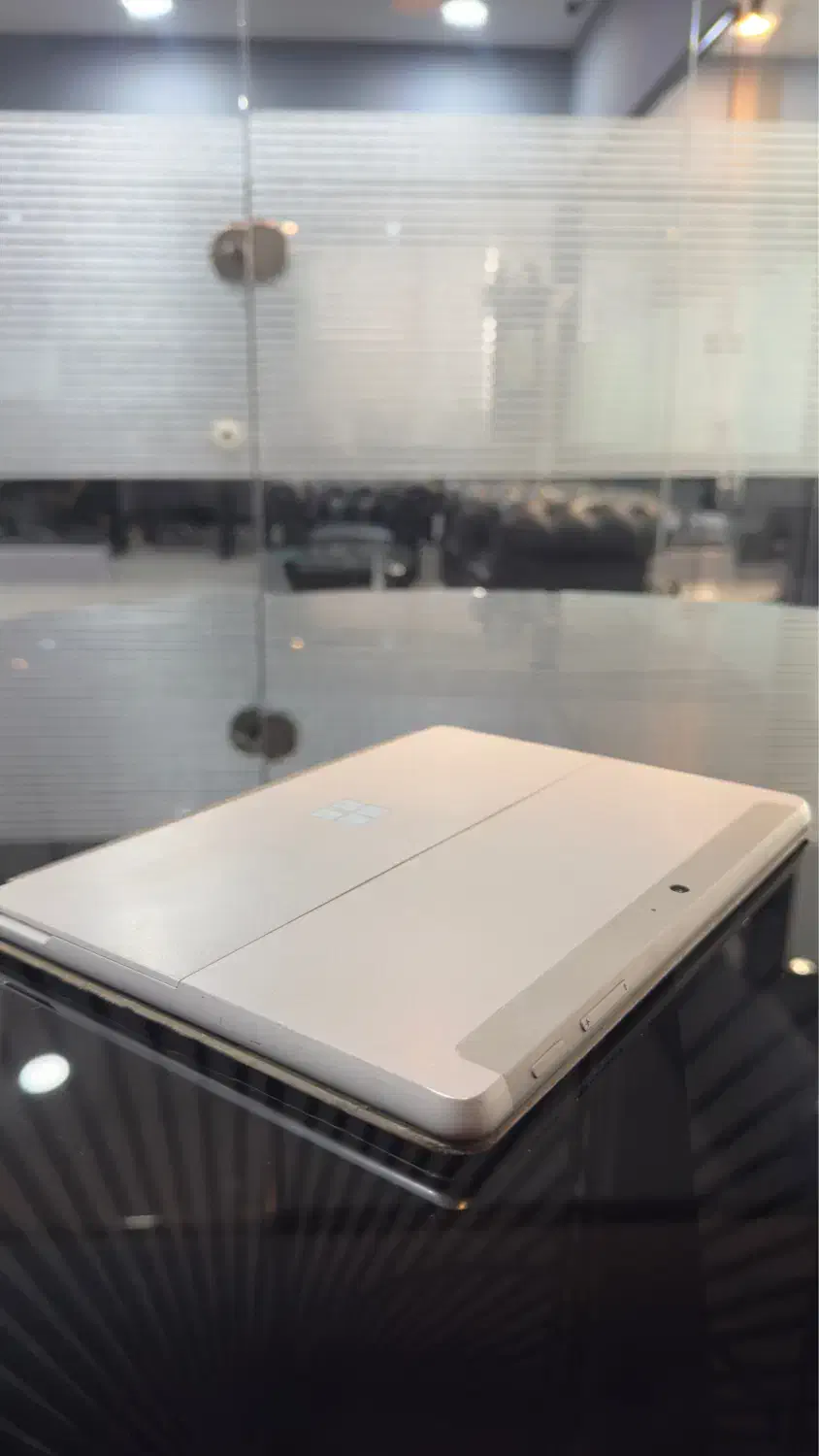 Surface Go 2 رم 8 / SSD 128 + کیبورد/ تمیز و سالم|رایانه همراه|مشهد, کلاهدوز|دیوار