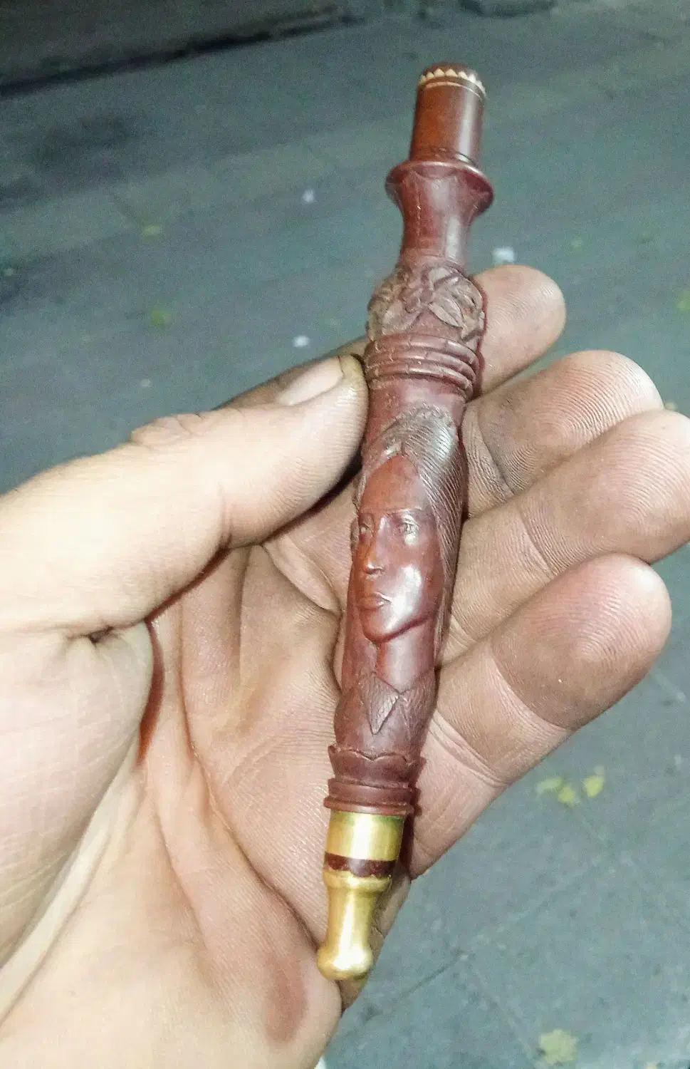 قلمکاری هنری وفاخررخ واقعی اثراستاداحمدزنجانی چاقو|کلکسیون اشیاء عتیقه|زنجان, |دیوار