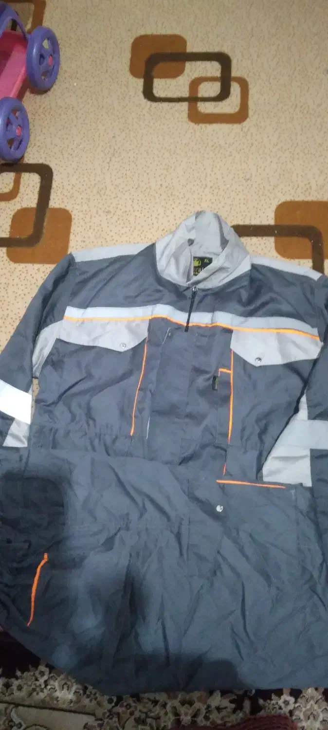 لباس کار با باد گیر|لباس|عجب شیر, |دیوار