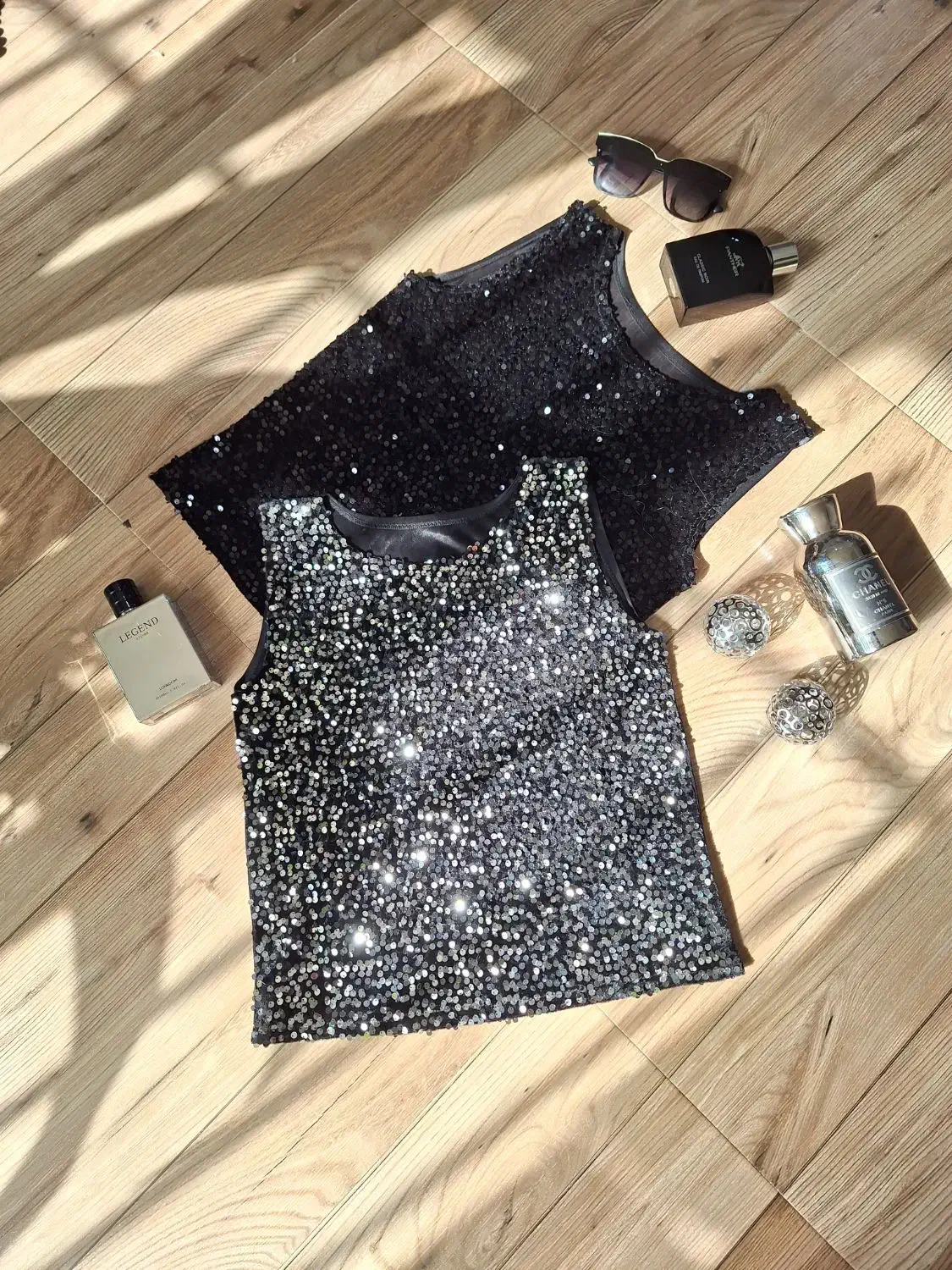 پالتو|لباس|شاهین‌شهر, مورچه خورت|دیوار