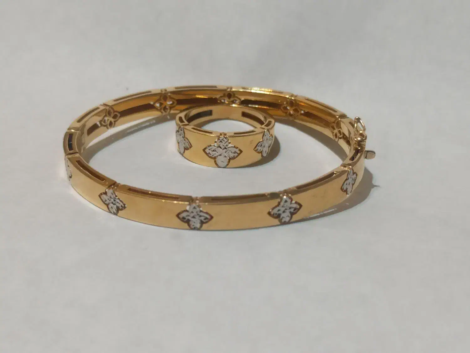 النگوسایز ۴  و دستبندانگشتر سایز ۲ و ۳ طلا|جواهرات|مشهد, انقلاب|دیوار