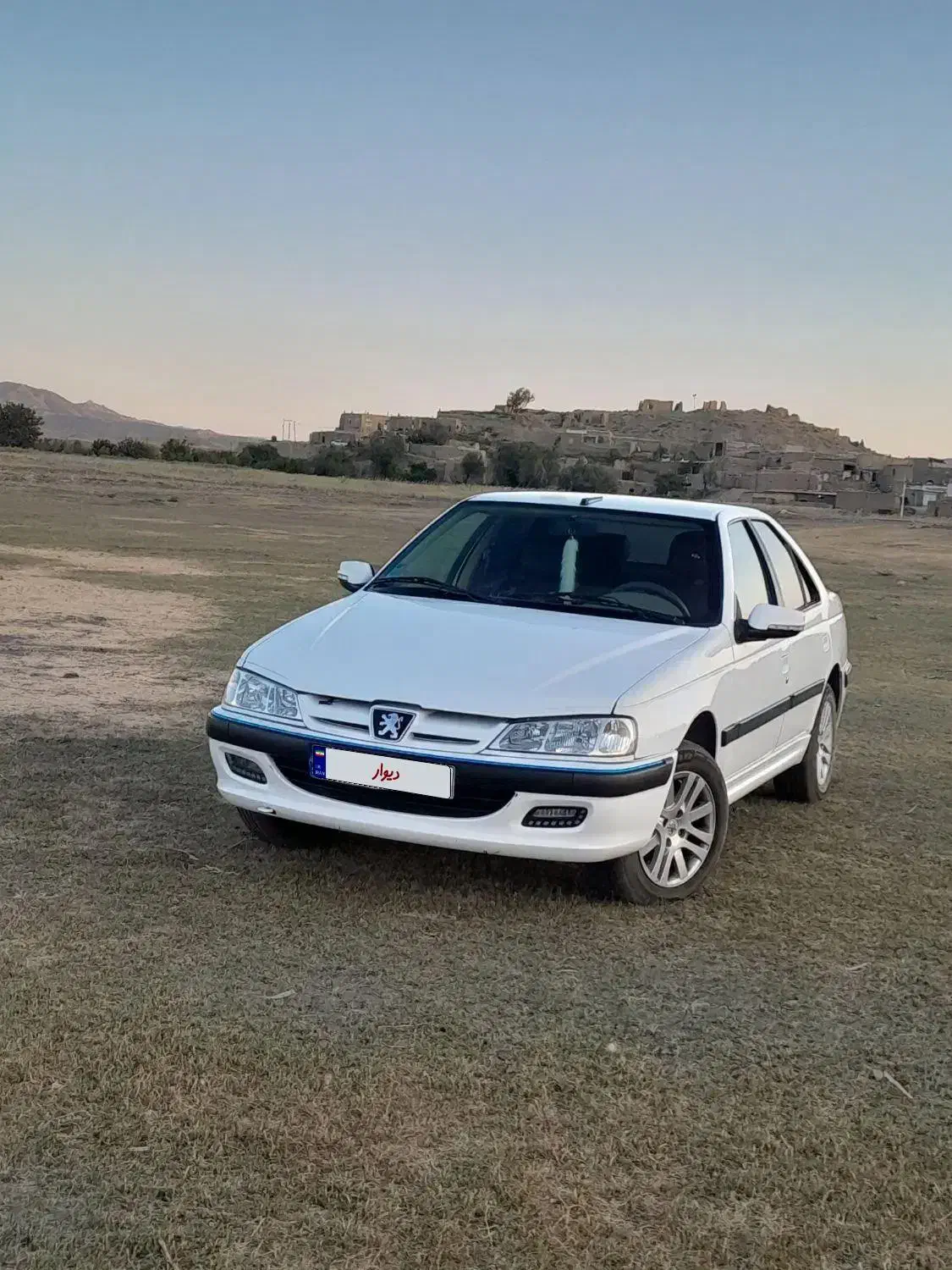 پارس ۱۴۰۲|خودرو سواری و وانت|ملکآباد, |دیوار