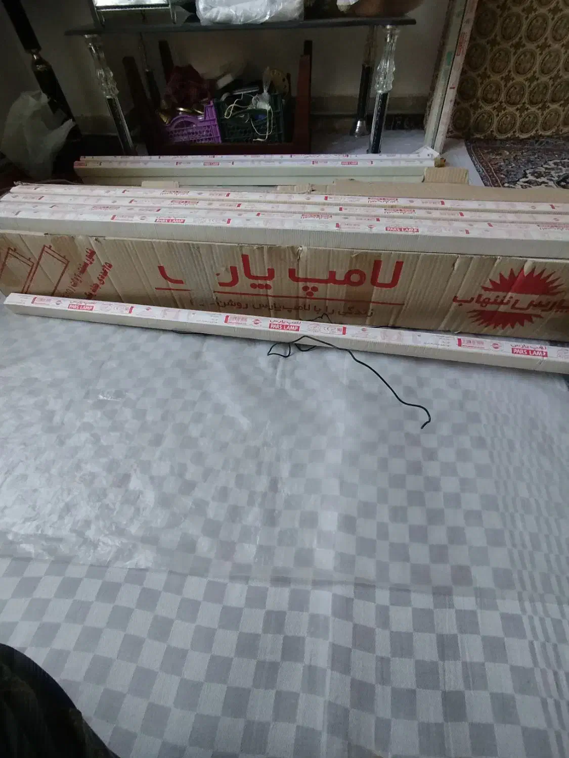لامپ مهتابی  ۴۰ وات نو|لامپ و چراغ|اهر, |دیوار