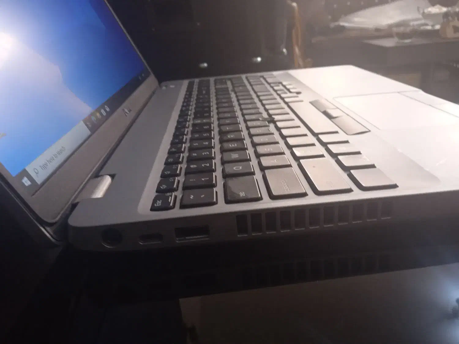 دل 3551 با i7 10850H گرافیک 4 گیگ Nvidia Quadro|رایانه همراه|تهران, ارم|دیوار