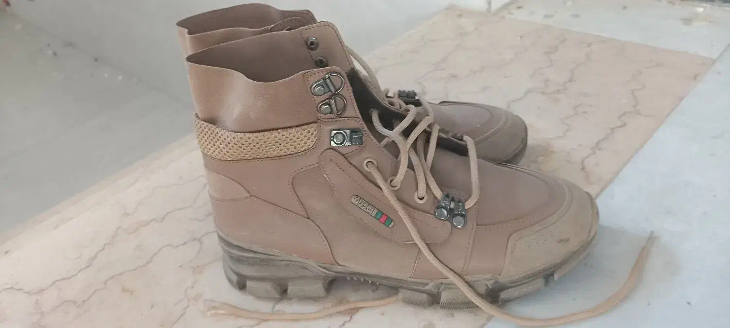 نیم بوت مارک|کیف، کفش، کمربند|یاسوج, |دیوار