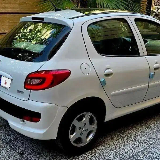 پژو۲۰۷ ارتقا یافته|خودرو سواری و وانت|چهاردانگه (تهران), |دیوار