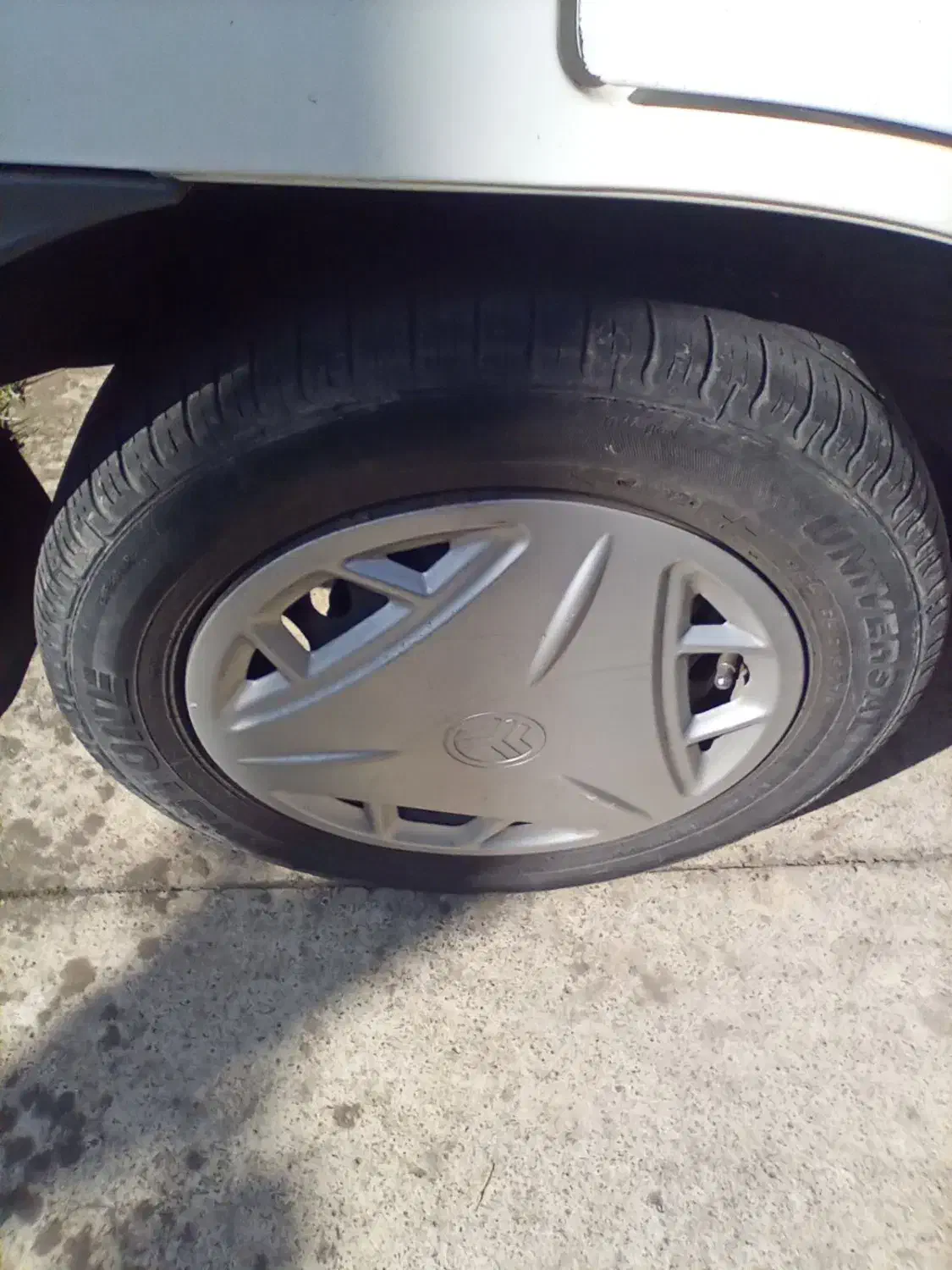 ۱ جفت لاستیک ۱۶۵ پرایدی|قطعات یدکی و لوازم جانبی|رشت, گلسار|دیوار