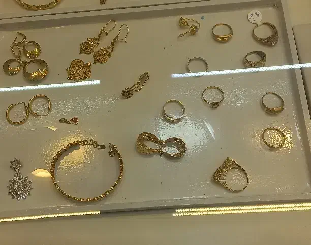 جواهرات|جواهرات|ایلام, |دیوار